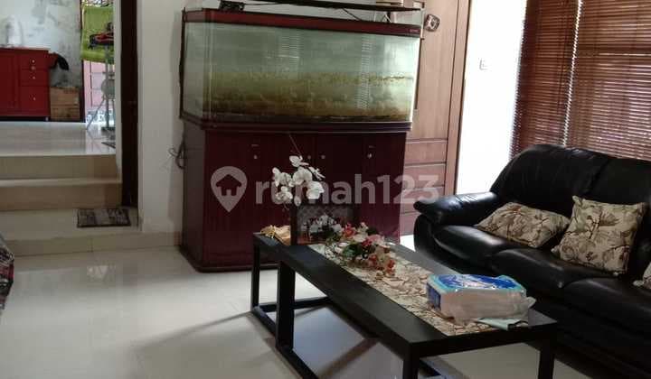 Rumah Purimas Gianyar Dekat Merr Rungkut