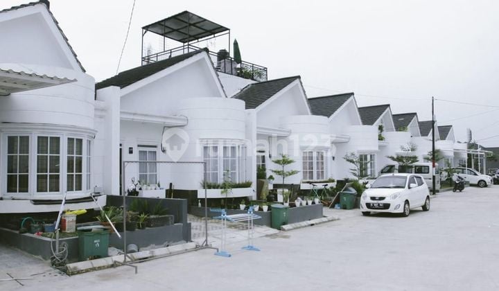 DIJUAL RUMAH BENTANG ARTHA DESIGN ALA EROPA DI BOJONGSOANG BANDUNG SHM