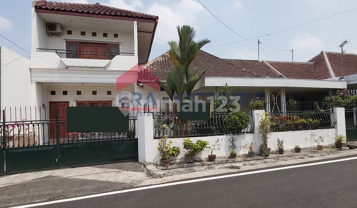 Dijual Rumah Lokasi Tenang Area Buah-Buahan, Cocok untuk Rumah Tinggal / Homestay, Dekat Superindo Langsep
