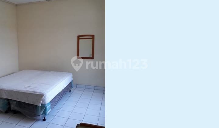 rumah kost lokasi strategis dekat kampus trisaksi, harga murah, good invest