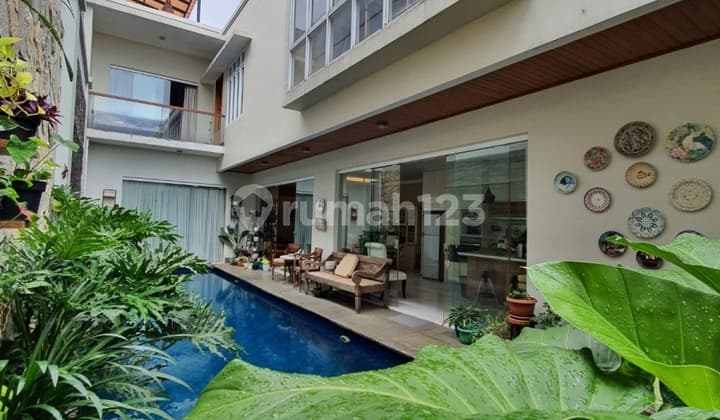 DIJUAL RUMAH MODERN dgn KOLAM RENANG at Jl BANGO / CILANDAK, JAKSEL