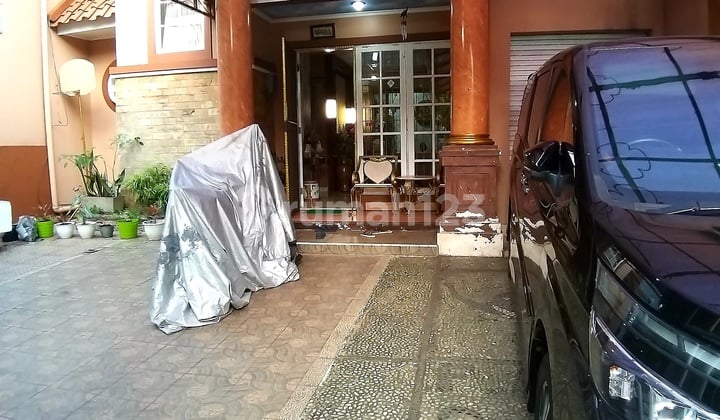 Rumah Golden Viena BSD City, semi furnish