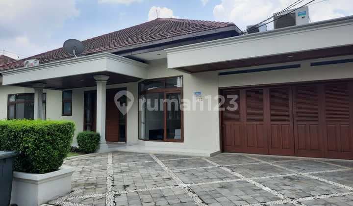 For Sale Of Large And Comfortable House Strategic Cipete Area