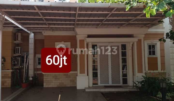 RUMAH BESAR ADA AC 2 UNIT DI PARAMOUNT VILLAGE
