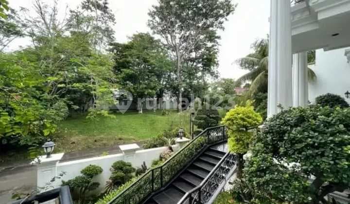 Rumah Mewah Modern Classic Rapih, Bagus Di Taman Tirta Golf Bsd
