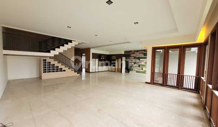 Luxury Home At Setraduta, Good Deal