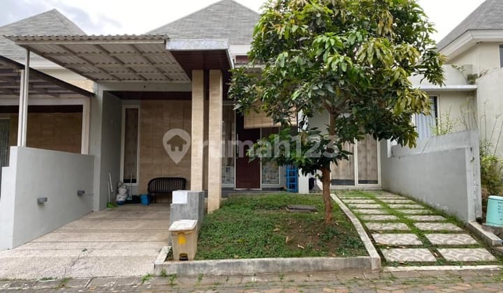 Rumah di Perumahan Ijen Nirwana Malang GMK00779