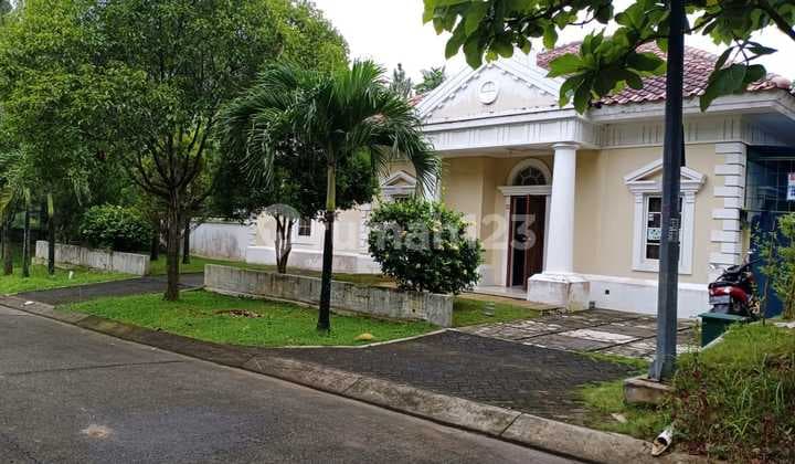 Rumah Tumbuh Di Ujung