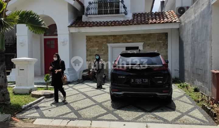 Rumah Gaya Mediterania