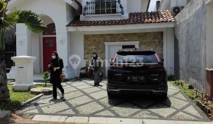 Rumah Gaya Mediterania