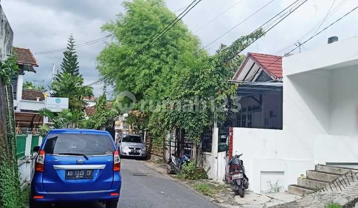 Rumah Kost Depan Universitas Cokroaminoto, Kota Yogyakarta
