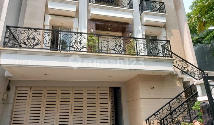 Perumahan Intercon, Kebon Jeruk, Jakarta Barat (RR)