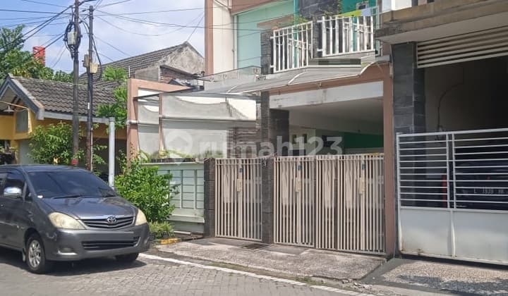 Rumah 2 lantai Dijual di Gunung Sari Indah, Surabaya