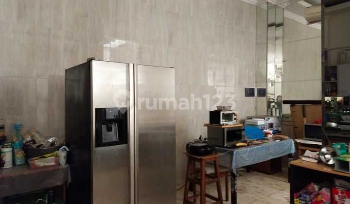Ready-to-Occupy House in Janur Hijau Prime Location Rarely Available