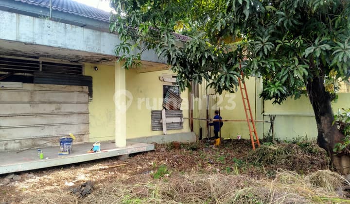 Di Jual Rumah Tua