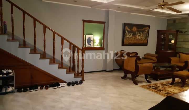 Rumah Puri indah - Jakarta barat