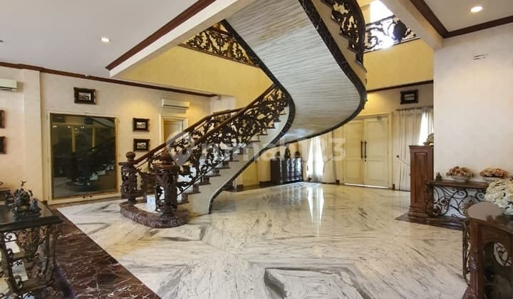 DIJUAL RUMAH LUAS dan MEWAH at Jl BANGKA / KEMANG, JAKSEL