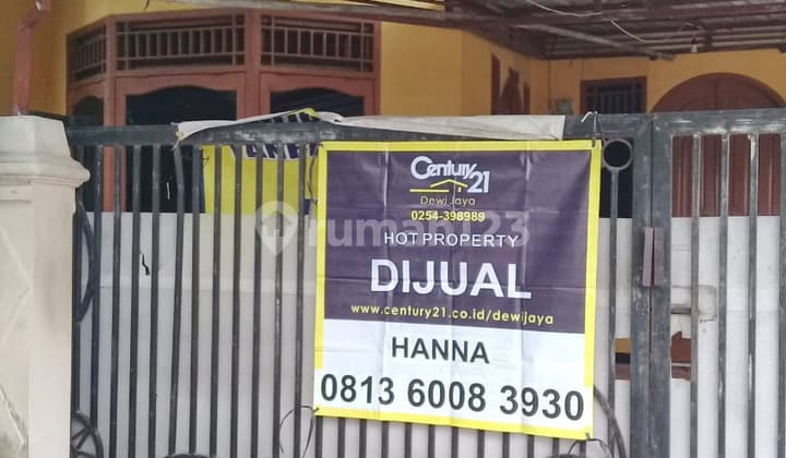 Hunian Dekat Alun-alun Kota Taman Widya Asri