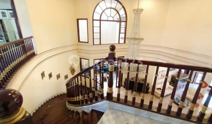 Dijual Rumah Intercon Mewah Terluas Siap Huni