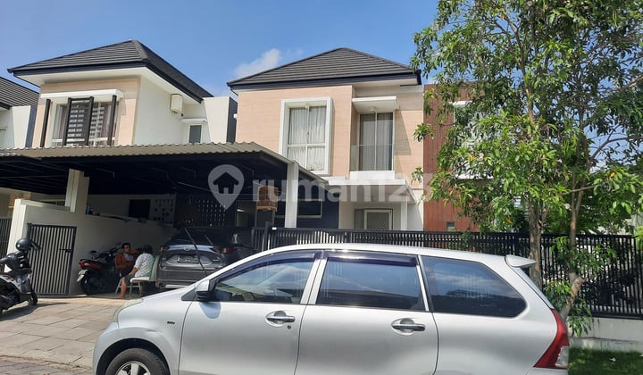 Rumah 2 Lantai Hak Guna Bangun di Graha Natura, Surabaya Rumah 2 Lantai Hak Guna Bangun di Graha Natura, Surabaya