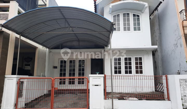 Rumah 2 Lantai Sertifikat Hak Milik di Vila Valensia, Surabaya
