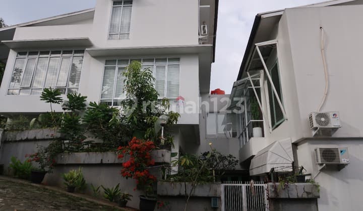 Rumah Bukit Dago Utara Bandung