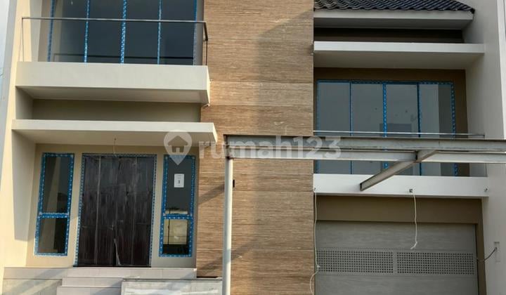 Termurah di Golf Island PIK, Rumah 2Lantai Bebas Banjir - Boulevard View laut - Golf Island PIK Jakarta Utara