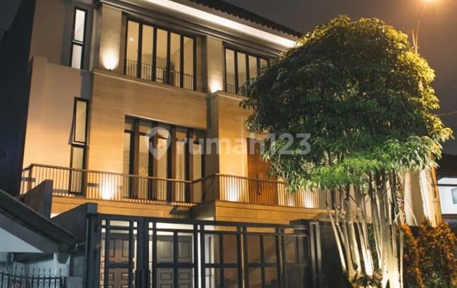 Rmh di jl Hang lekiu 1 kebayoran baru jakarta selatan