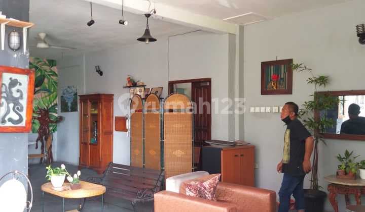 Kos Jati Padang Tempat Usaha Pinggir Jalan Raya 14M