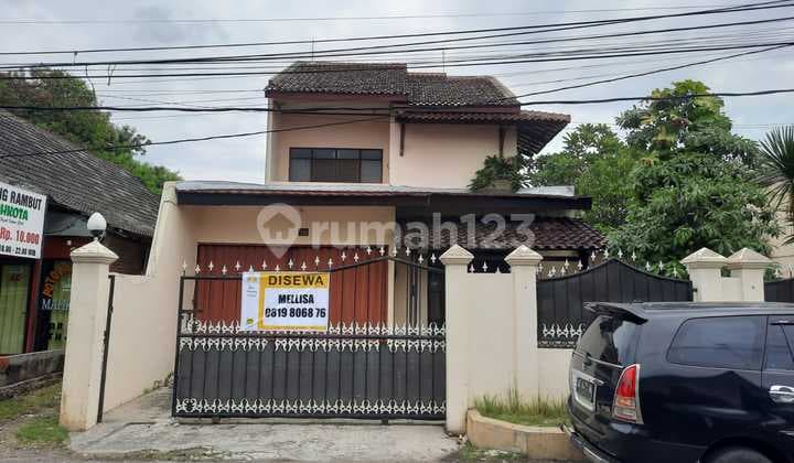 Disewakan rumah Dua lantai di jalan palebon raya majapahit