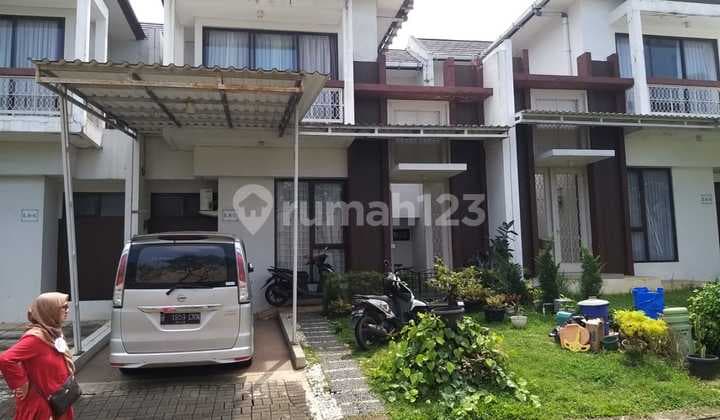 Rumah 2lantai siap huni semi furnish didlm perumahan the green asri dan nyaman