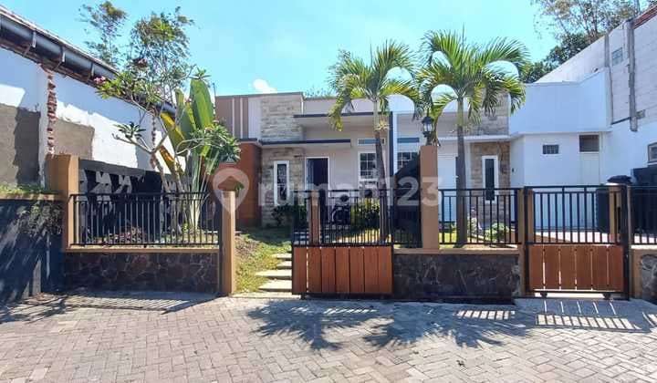 Rumah dijual full perabot