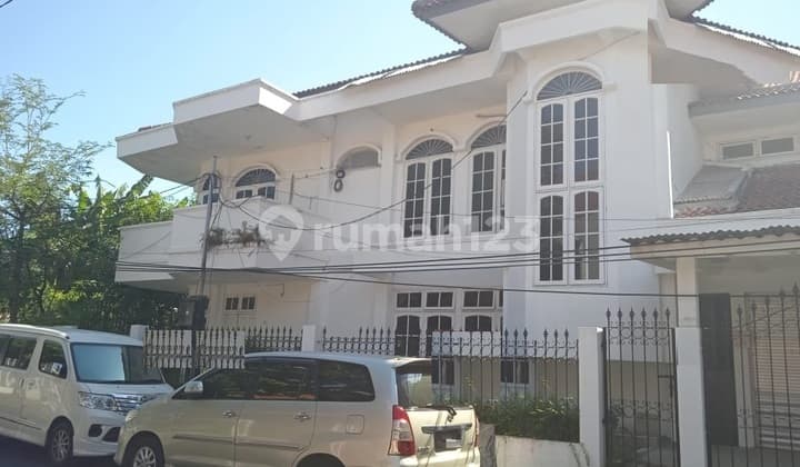 Rumah Dijual di Jl Kencana Sari Timur, Surabaya