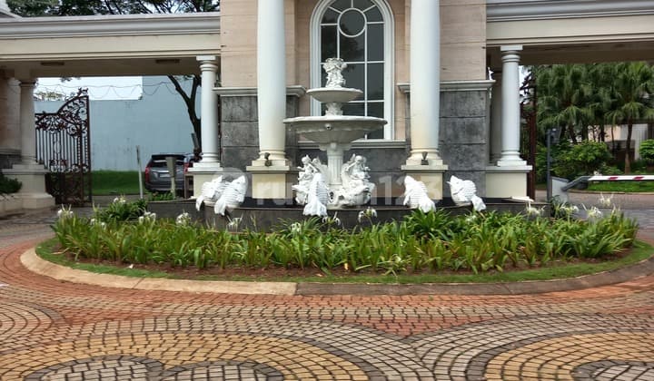 PHG Crown House Pondok Hijau Golf Summarecon 504m²