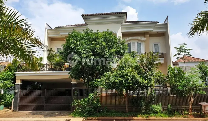 Luxury House for Quick Sale in Raffles Hills Cibubur