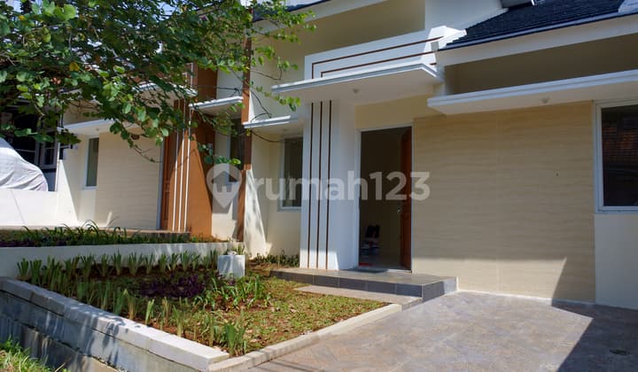 Rumah Minimalis Murah dan Lokasi Strategis di Daerah Tampak Siring, Sentul City Bogor