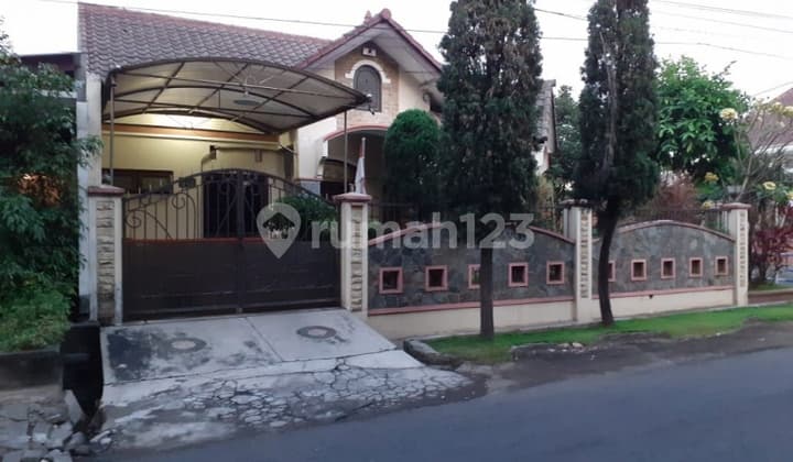 Comfortable house in Sawojajar Malang GMK00864