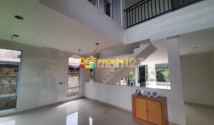 Dijual Rumah Cantik Shangrila.