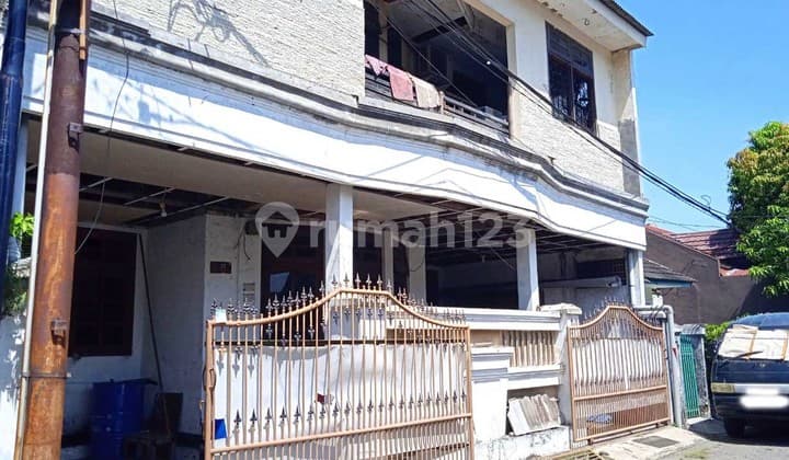 Rumah di Griya Sedati Indah - Sidoarjo, 3 Lantai, Bisa untuk rumah tinggal/Usaha