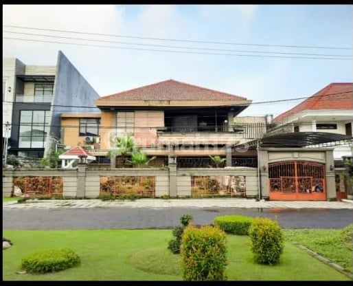 Rumah Dijual Siap Huni Di Jl. Raya Darmo Permai, Surabaya