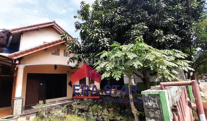 Rumah dengan tanah luas harga diskon 35% di Munjul Cipayung Jaktim