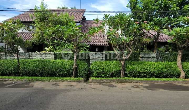 Dijual Rumah Dalam Komplek Besar Di Duren Sawit Jakarta Timur.