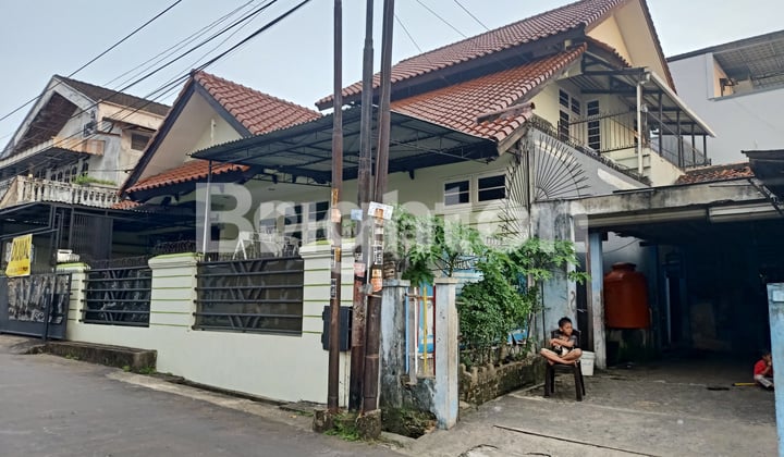 Beautiful & Antique House