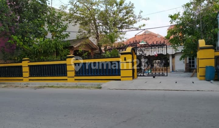 Jual harga dibawah njop ....lokasi ok..jarang ada