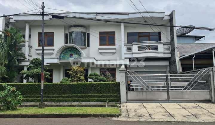 DIJUAL RUMAH MEWAH SIAP HUNI DI TAMAN SAKURA INDAH