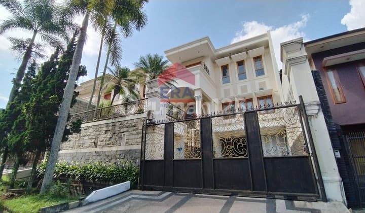 Rumah Lux Modern Minimalis Mainroad Setra Duta Bandung