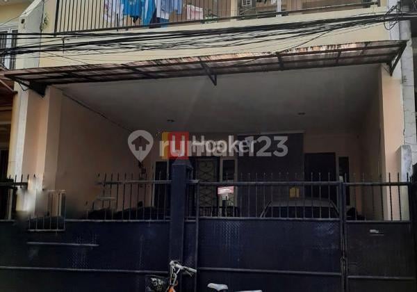 RUMAH DI JALAN KELAPA KOPYOR TIMUR AREA KELAPA GADING RUMAH DI JALAN KELAPA KOPYOR TIMUR AREA KELAPA GADING