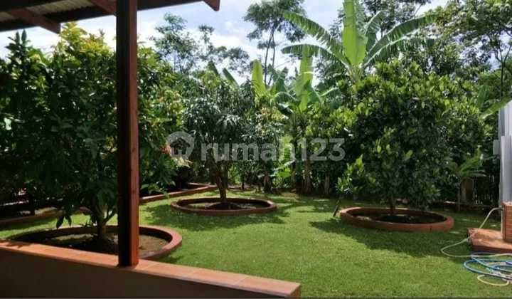 For Sale Villa House in North Cimahi with Spacious Garden