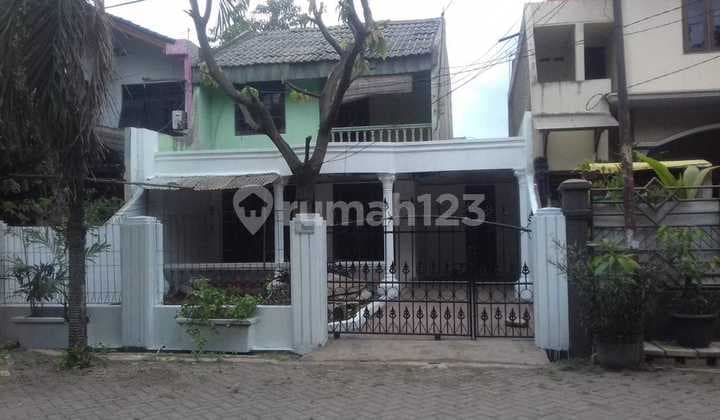 Rumah Strategis ditengah Kota Bekasi Perum Bumi Bekasi Baru Utara
Jl. Borobudur Pengasinan Rawalumbu Bekasi Kota