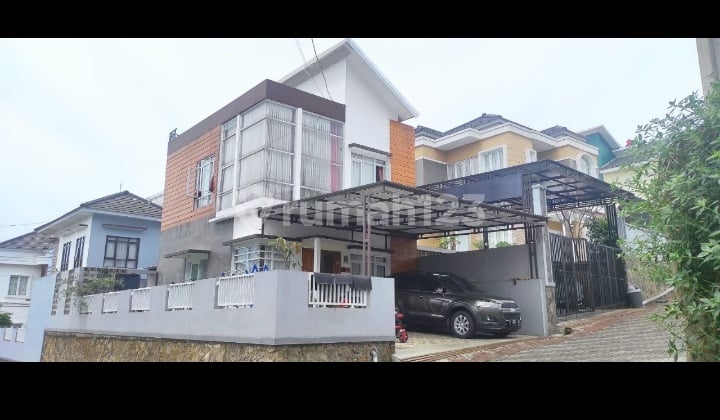 Rumah Syariah Siap Huni Hook Shm Lembang Bandung Free Furniture.